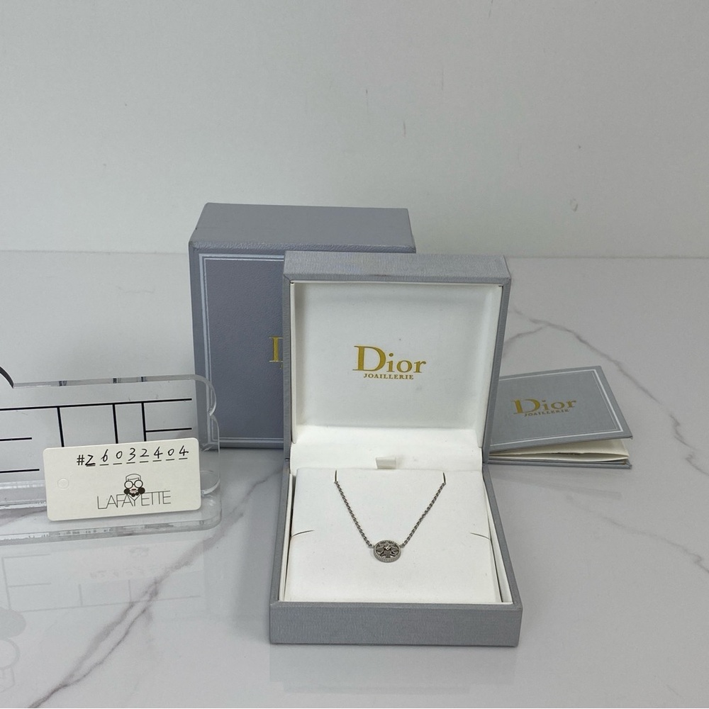 Christian Dior Rose Des Vents Necklace - Picture 2 of 6